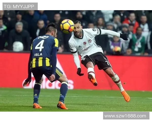 热苏斯的足球之路：从青训新星到世界级前锋的成长历程与成就分析